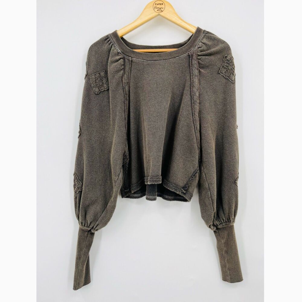 Free People Cropped Crewneck Sweatshirt Crochet Medallions, Size XS, Boho Boxy
